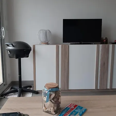 Vue Imprenable Sur La *